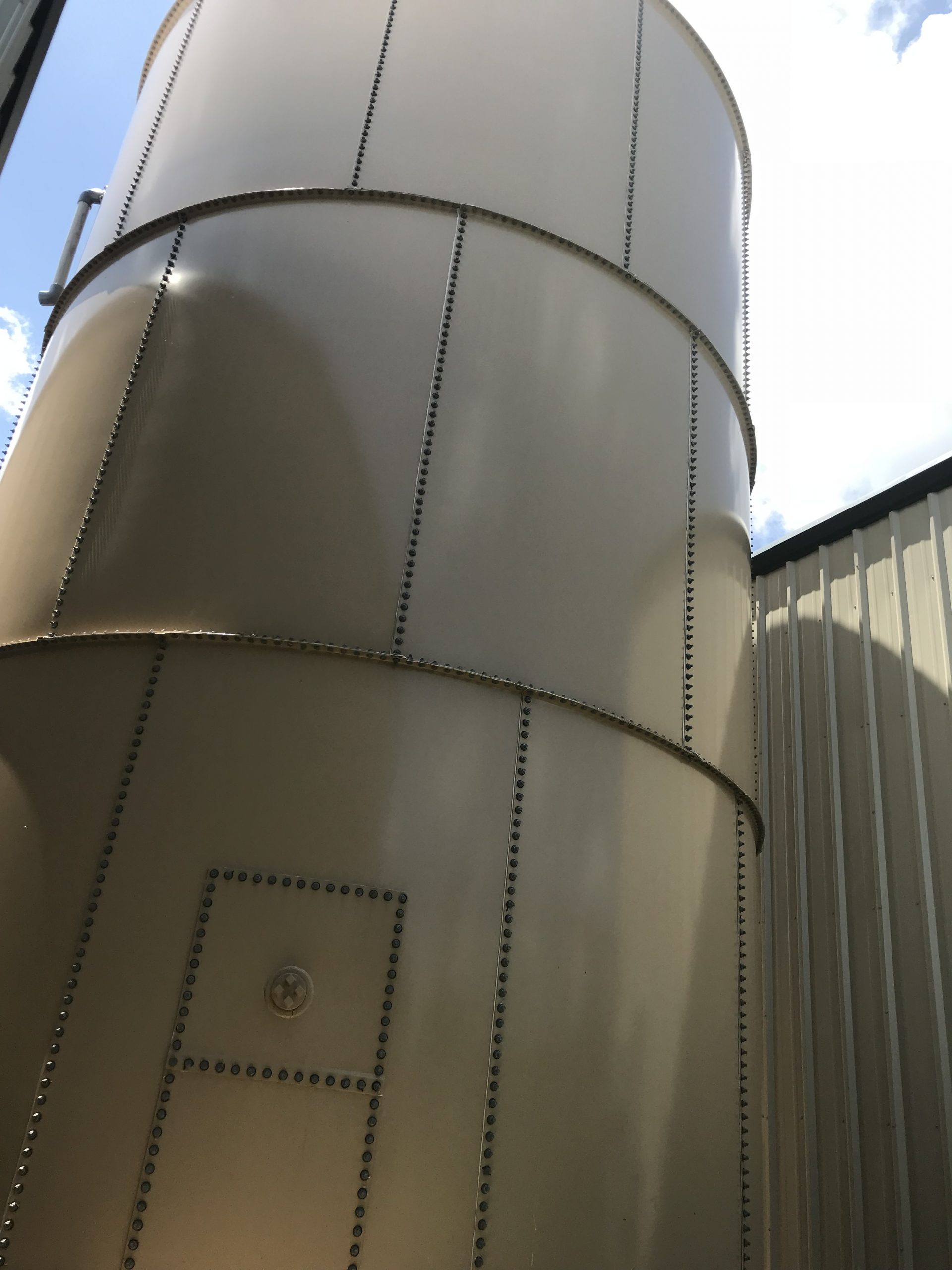 Bolted steel tank